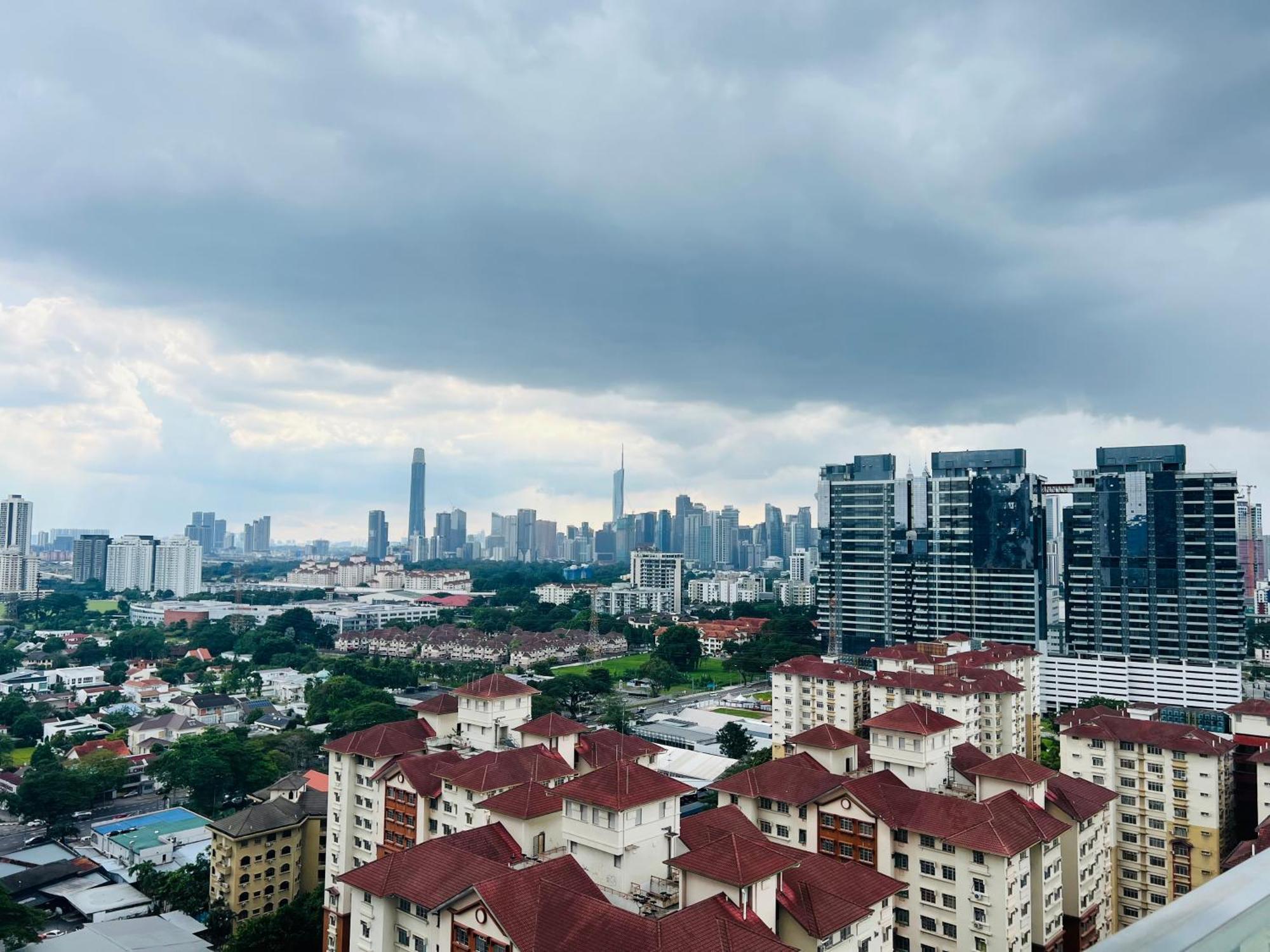 Reizz Residence By Classy Kuala Lumpur Luaran gambar